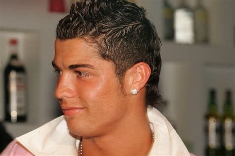 Männerfrisuren Cristiano Ronaldo, Fake... | lucycolegisele official