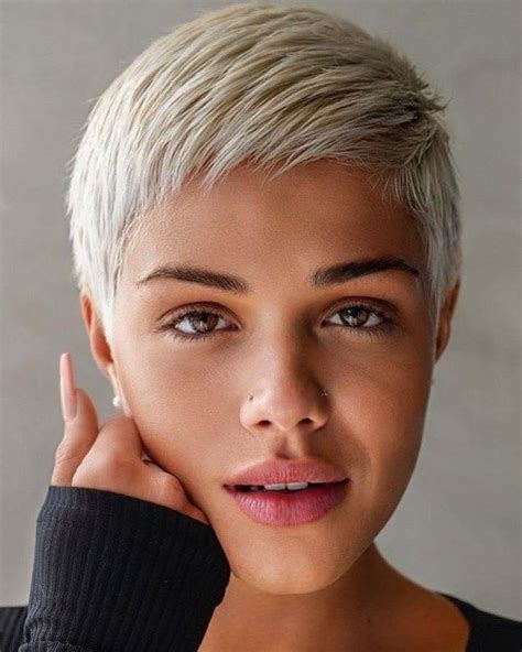 The Best Oval Face Shape Haircuts For - compactkrl