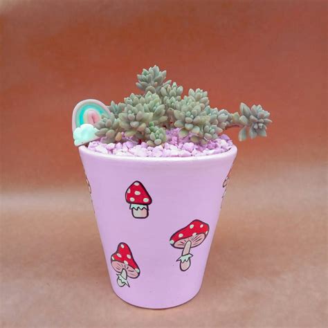 Flower Pot Art, Flower Pot Design, Flower Pots, Flowers, Painted Pots Diy, Terracotta Pots, Diy ...