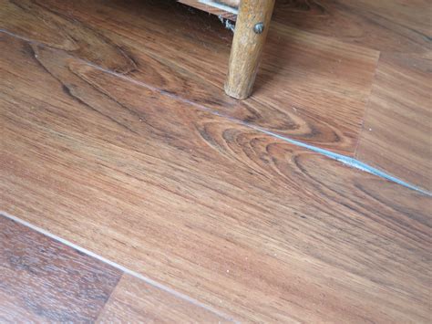 Common Problems With Floating Vinyl Plank Flooring - Flooring Designs