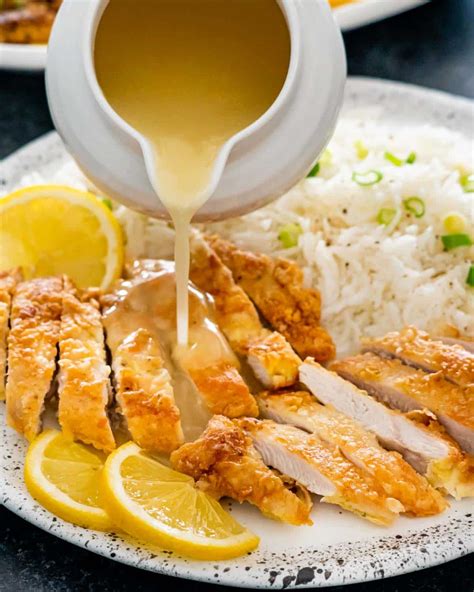 Chinese Lemon Chicken in 2021 | Chinese lemon chicken, Lemon chicken recipe, Lemon sauce for chicken