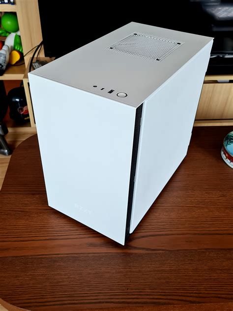 NZXT H210i (white) + extra led bottom strips, Computers & Tech, Parts & Accessories, Computer ...