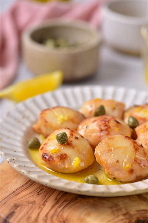 Gordon Ramsay Garlic Scallops - Juicy, Tender, And Easy Recipe