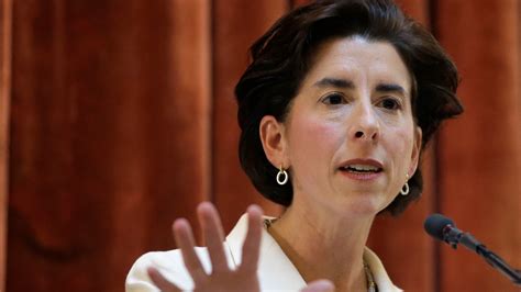 Rhode Island governor to hold office hours at the beach | CTV News