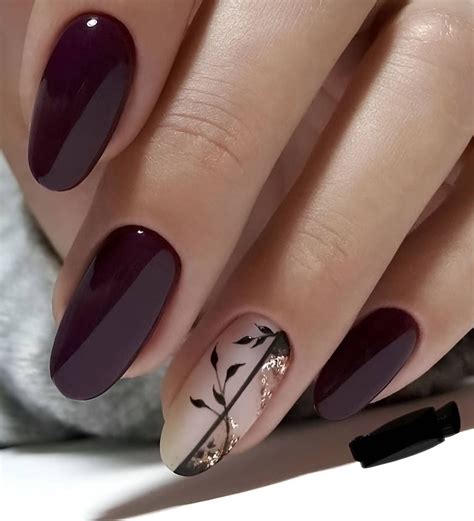 27 Hottest Maroon Red Nail Ideas To Try Right Now | Maroon nails, Manicure nail designs, Trendy ...