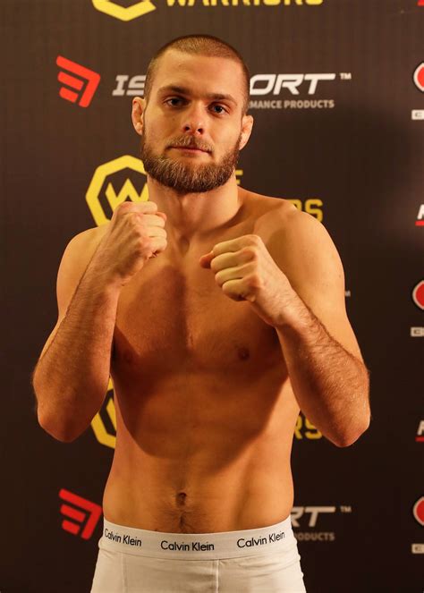 Weigh-in Photos : Mads Burnell at Cage Warriors 99