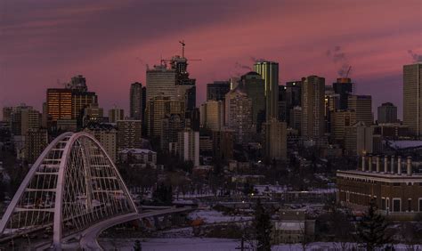 Edmonton skyline at sunset-9616 | Jeff Szucsik | Flickr