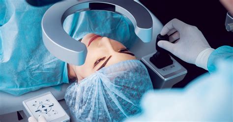 The Pros and Cons of Laser Eye Surgery - Daltonism