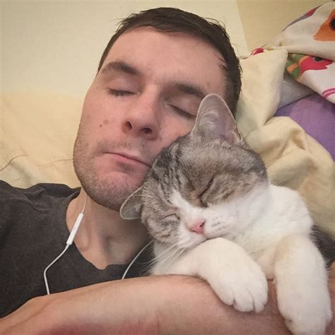 Scar in hospital with his cat : r/HermitCraft