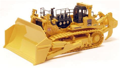 KOMATSU D575A-2 BULLDOZER OPERATION & MAINTENANCE MANUAL (S/N: 10035 ...