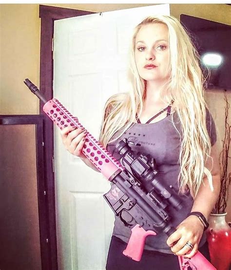 Assault Rifle, Girl Guns, Person With Rifle, Hand Guns, Weapons, Gal, Sexy Girls, Nude, Cosplay