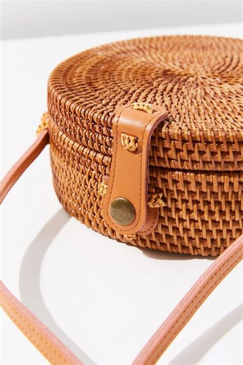 Round Straw Crossbody Bag | semashow.com