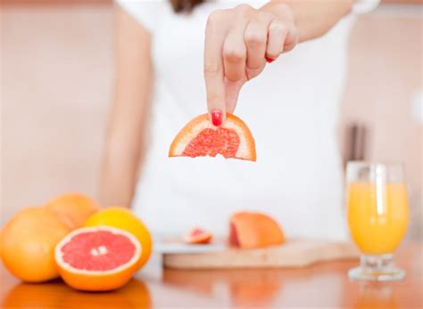 7 Surprising Benefits of Eating Grapefruit, According to Dietitians