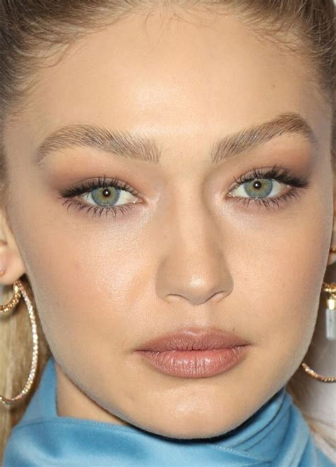 Gigi hadid eyebrows – Artofit