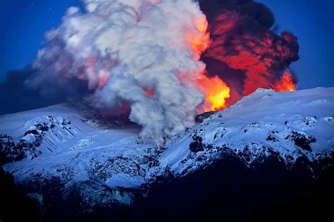 Yellowstone Volcano Facts And Information | Volcano