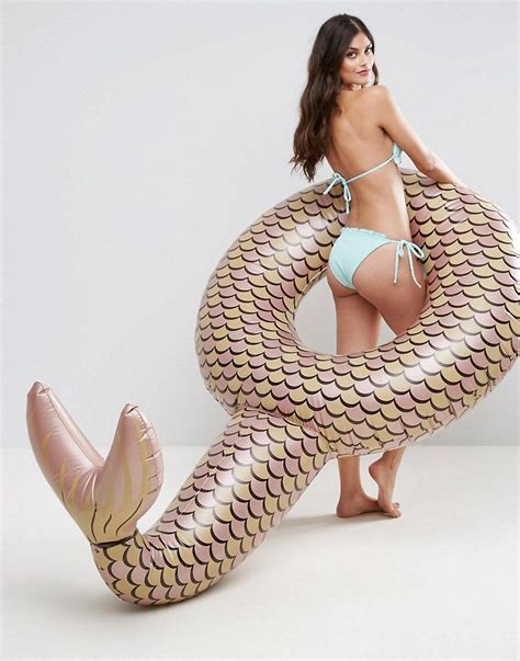 15 Mermaid Pool Floats That Will Speak to Your Ocean-Loving Soul ...