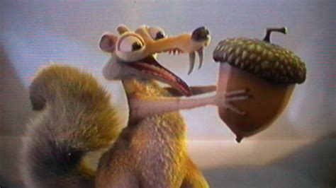 颜柯。心: Scrat and his acorns