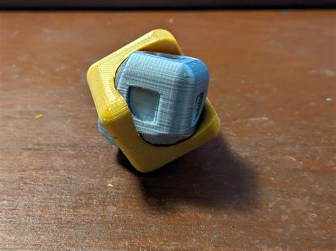 Spin Cube (Dual Extruder) by Drew T | Download free STL model | Printables.com