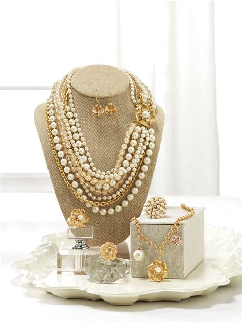 Sparkling Events & Designs: {Surprise Giveaway} Stella & Dot Jewelry!