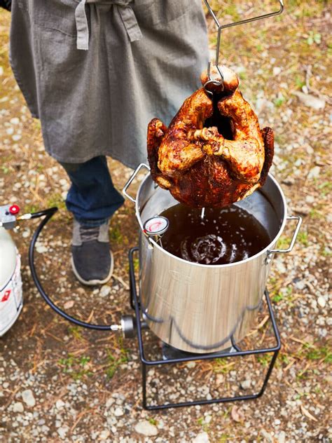 How to Safely Deep-Fry Your Turkey for Thanksgiving - The New York Times