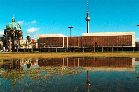 Architektur „Ein Erlebnis für sich“ – Palast der Republik öffnete vor 45 Jahren - Tageblatt.lu