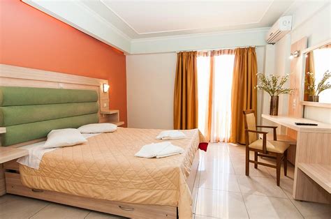 ZANTE PLAZA HOTEL & APARTMENTS (Laganas, Grecia - Zakynthos): opiniones ...