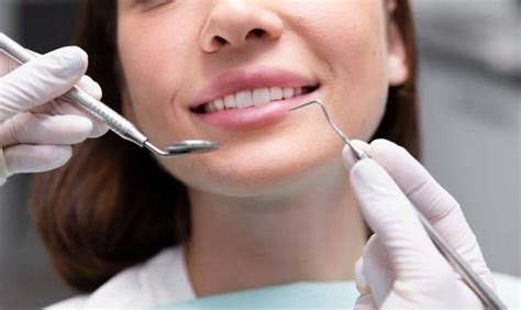 Cosmetic Dentistry Trends for 2023: What's In and What's Out?