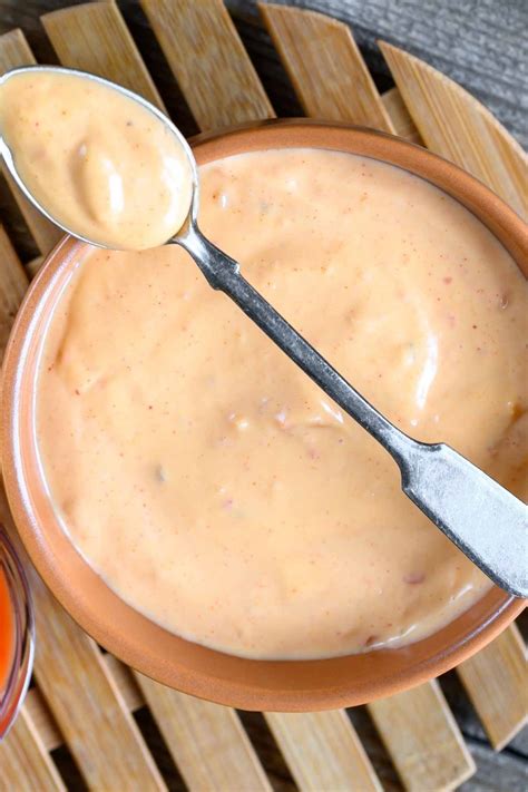 Best Cane's Sauce Copycat Recipe (For Dipping or As a Dressing ...