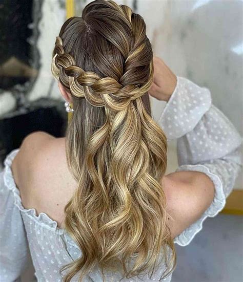 Share 79+ half up braided hairstyles - ceg.edu.vn