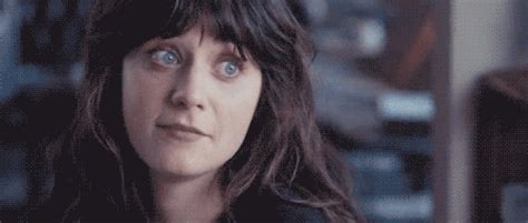 Zooey Deschanel Smiling | Gifrific