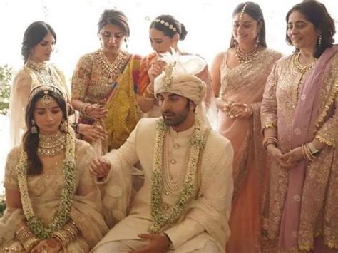 Alia Bhatt, Ranbir Kapoor's wedding album [20 Photos]