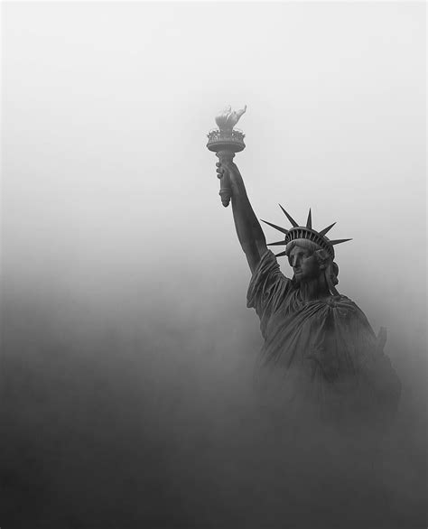 Best Instagram Accounts of the Month - March 2019 - kevmrc.com | Photo, Statue of liberty ...
