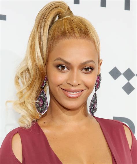 Beyonce Knowles | Oval face hairstyles, Face shapes, Oval face shapes