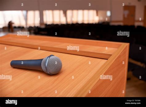Empty desk conference hi-res stock photography and images - Alamy