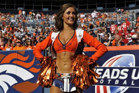 2nd Annual Fan Favorite Denver Broncos Cheerleader Tournament — 3rd Place Match - Mile High Report