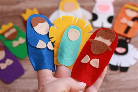 DIY NO SEW FELT NATIVITY FINGER PUPPETS WITH THE CRICUT MAKER ...