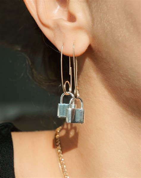 Clip Lock Earring Large – KOZAKH Jewelry