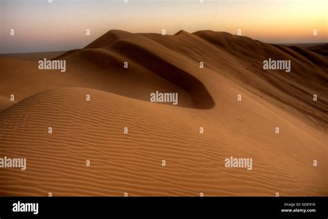 Sand dunes,Oman,Rub al Khali Stock Photo - Alamy