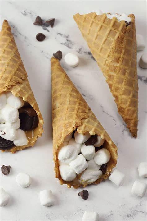 S'mores Cones - The Toasty Kitchen