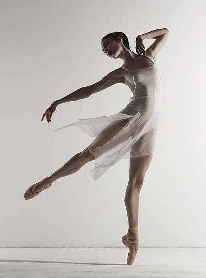 Adelaidean -- full image | Dance pictures, Dance photography poses ...