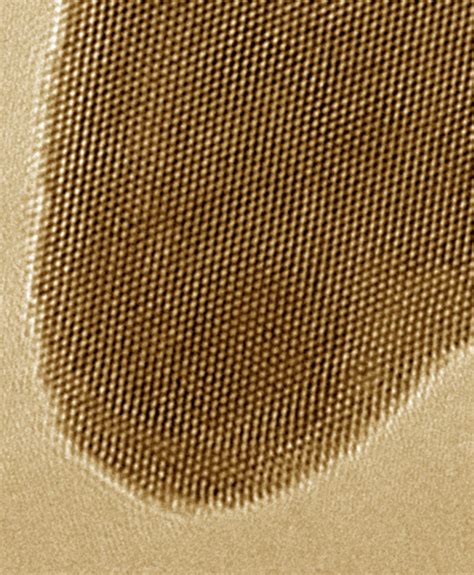 Researchers Create World’s Thinnest Gold Sheets Ever, Just Two Atoms Thick | Sci.News