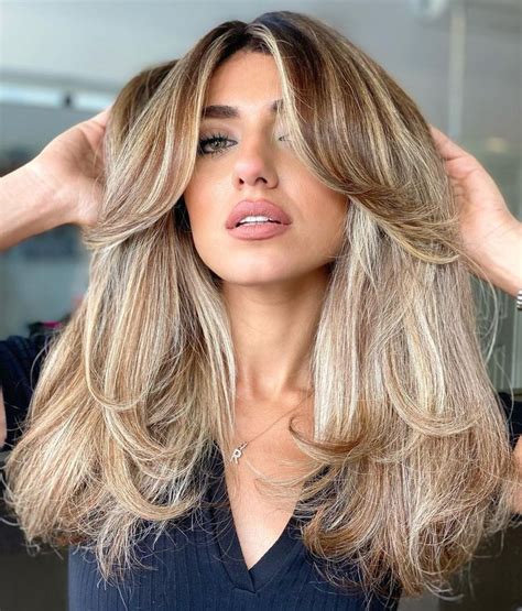 50 Best Layered Haircuts and Hairstyles for 2024 - Hair Adviser ...