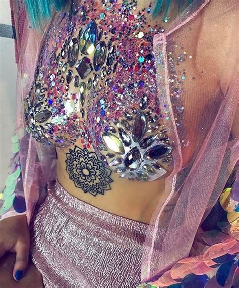 Pin by Briley Sexton on Style | Festival glitter, Body glitter, Rave makeup