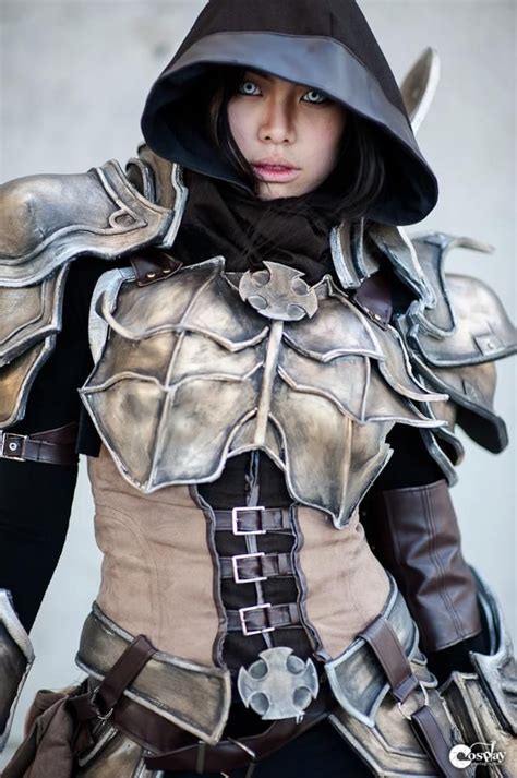 Diablo 3 Demon Hunter. Wow... | Cosplay costumes, Cosplay, Female armor