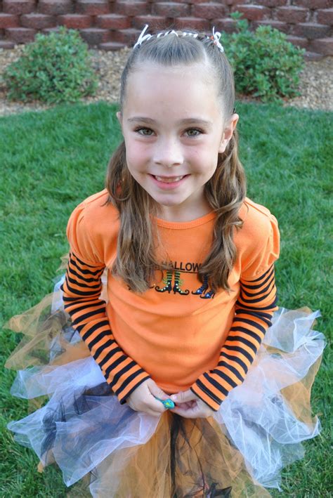 Princess Piggies: Halloween Hairdos: Candy Corn