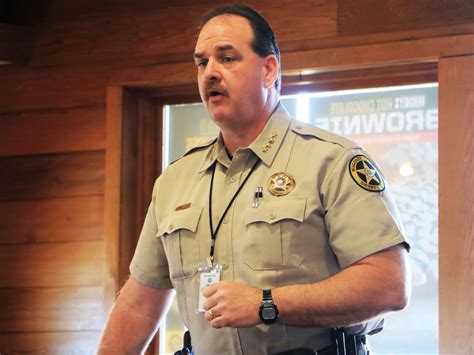 Wagoner County Sheriff talks operations with Wagoner chamber members | News | tulsaworld.com