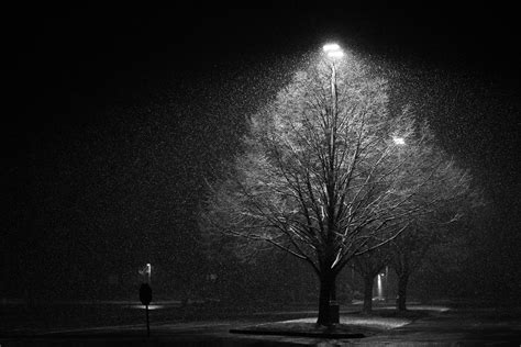 Snowy Night | Facebook Photography Page | Lee Shelly | Flickr