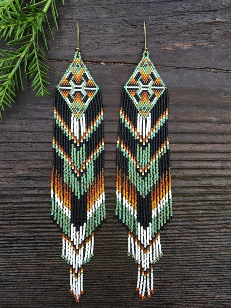 Pin by Cassidy Rose on Beading | Beaded earrings patterns, Beaded ...