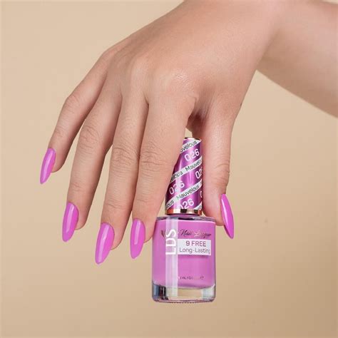 Nail Lacquer Vs. Nail Polish – Which One’s Better? – Danielle Steel Beauty