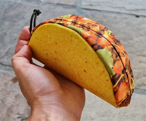 That taco bag is really cool : r/tacoshackbot